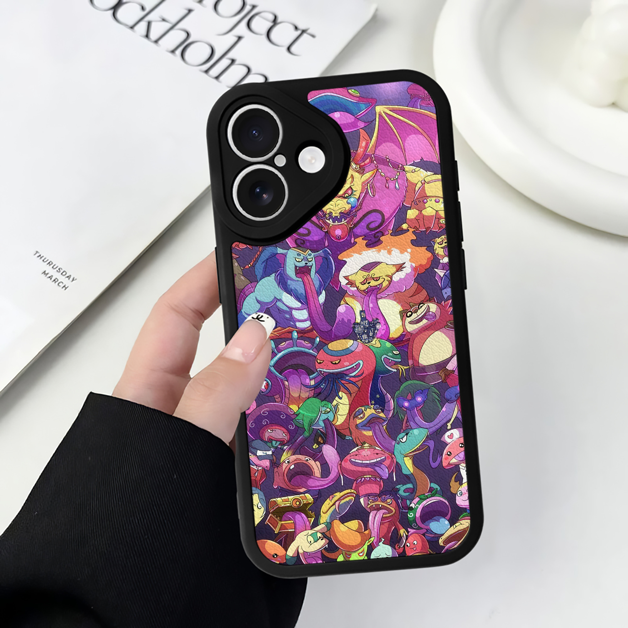 （画像用） 妖怪ウォッチ Yo-kai Watch 【iPhone 16シリーズ対応】シリコンスマホケース（レザー調） 材質：シリコン